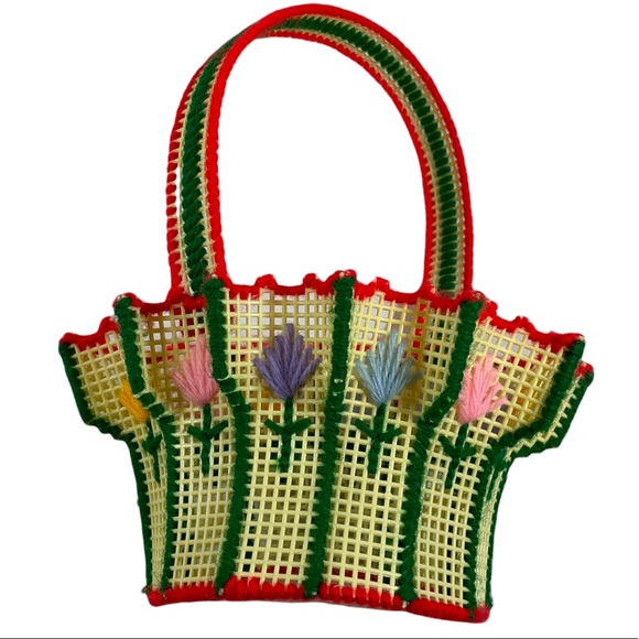 Vintage Bags Vintage Cottagecore Basket Woven Plastic Canvas Mesh